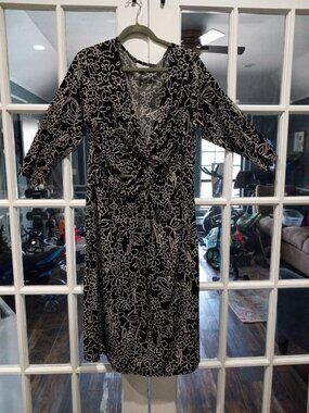 LONDON TIMES WOMAN 16W Black and Cream print Dress